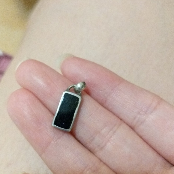 Black onyx sterling silver pendant